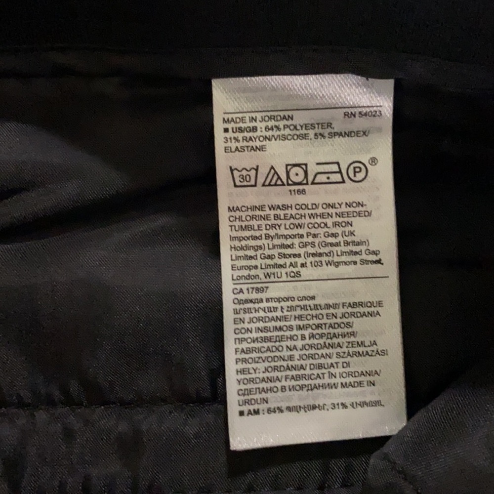 Banana Republic wise leg cropped pant - Picture 3 of 8